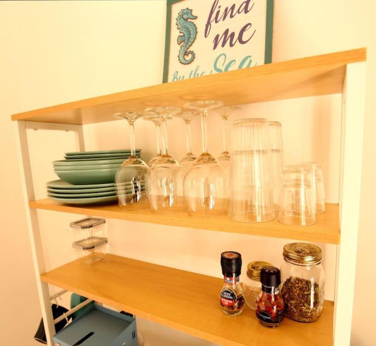 Cozy Coastal Gateway Apartment ลิโด ดิ ออสเตีย ภายนอก รูปภาพ